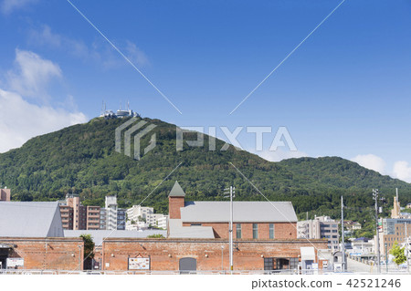 Hakodate Kanamori Red Brick Warehouse and Hakodateyama Hakodate Kanamori Red Brick Warehouse and Hakodateyama 42521246
