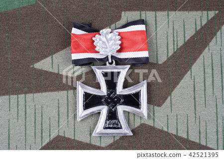 Knight's Cross of the Iron Cross on uniform 42521395