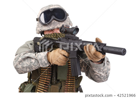 US soldier with rifle 42521966