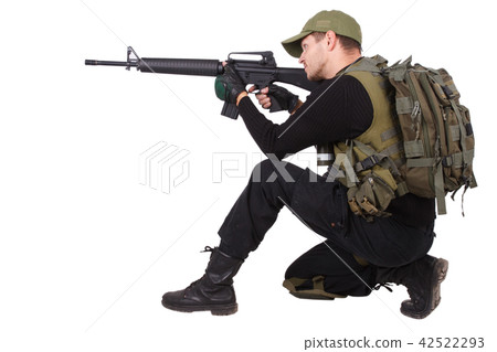 rifleman with m16 rifle rifleman with m16 rifle 42522293