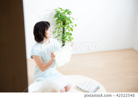 家務婦女的生活方式 家務婦女的生活方式 42522548