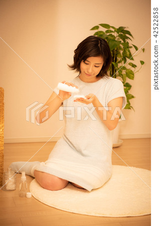 夜間護理女性美 夜間護理女性美 42522858