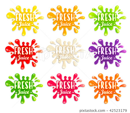 Set of different fruit and vegetables splashes. 42523179
