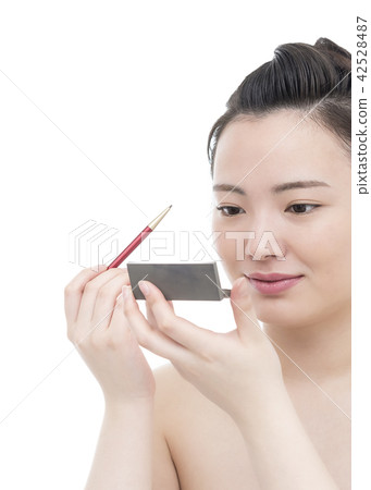 Beauty image of eye make up young woman 42528487