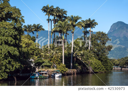 An iconic view of the canal and the colonial house An iconic view of the canal and the colonial house 42530973