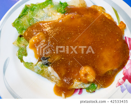 Taiwanese Street Food : Oyster Omelet 42533435