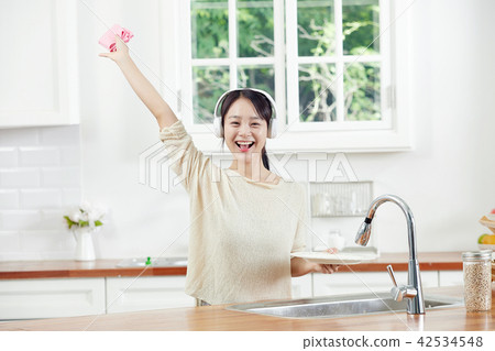 Silglife Enjoyable dishwashing stress relief 42534548