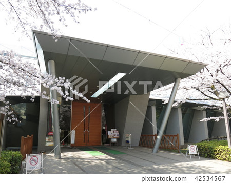 Asukayama museum in the Kitakami-ku, spring of cherry blossoms Asukayama museum in the Kitakami-ku, spring of cherry blossoms 42534567