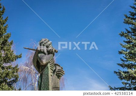 The statue of the Ivan Crnojevic in Cetinje 42538114