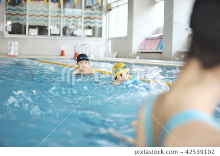 Swimming child swimming Swimming child swimming 42539102