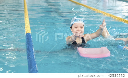 游泳兒童游泳 42539232