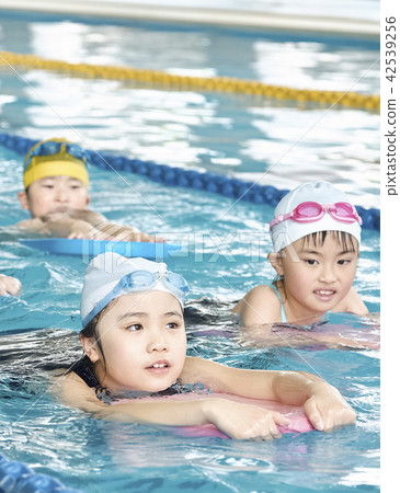游泳兒童游泳 42539256
