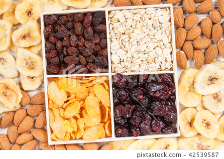 Healthy dried ingredients containing minerals Healthy dried ingredients containing minerals 42539587