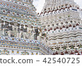 Thai temple Wat Arun 42540725