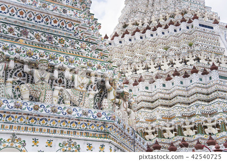 Thai temple Wat Arun 42540725