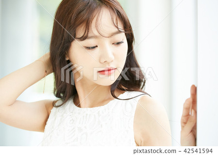 Female beauty portrait Female beauty portrait 42541594