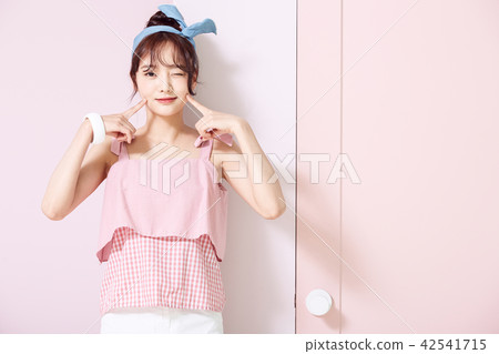 Female Youth Beauty Image Female Youth Beauty Image 42541715