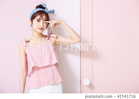 Female Youth Beauty Image Female Youth Beauty Image 42541716