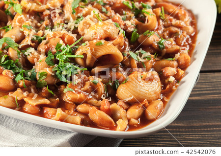 Pasta e fagioli - pasta with beans and parmesan Pasta e fagioli - pasta with beans and parmesan 42542076