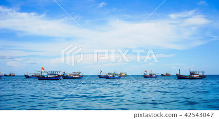 Seascape of Quy Nhon, Vietnam Seascape of Quy Nhon, Vietnam 42543047