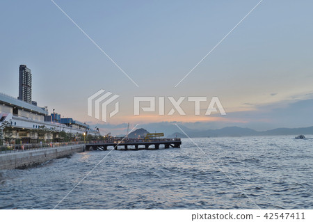 a Central and Western District Promenade sai wan 42547411