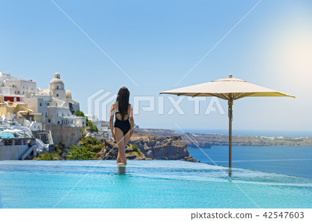 Woman in the pool Woman in the pool 42547603
