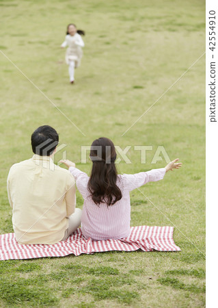 春天，家庭，公園，日常，散步，野餐，郊遊，休閒，團契，幸福 42554910