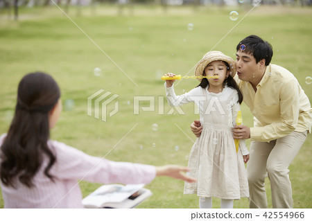 春天,家庭,公園,日常,散步,野餐,郊遊,休閒,團契,幸福 春天,家庭,公園,日常,散步,野餐,郊遊,休閒,團契,幸福 42554966