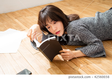 婦女生活方式放鬆 42560038