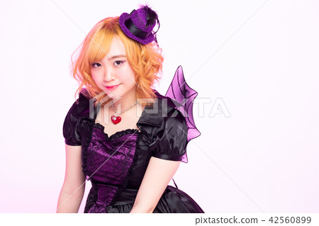 Female portrait cosplay 42560899
