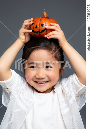 Girls Portrait Halloween 42561098