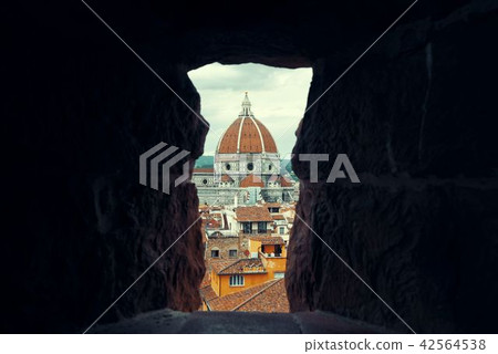 Duomo Santa Maria Del Fiore 42564538