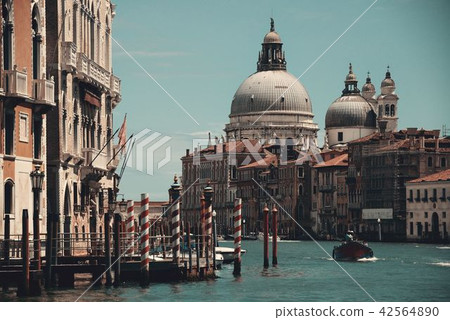 Venice Grand Canal day view Venice Grand Canal day view 42564890