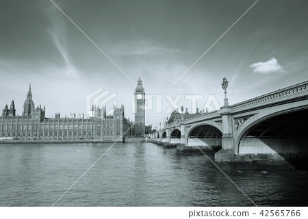 London skyline London skyline 42565766