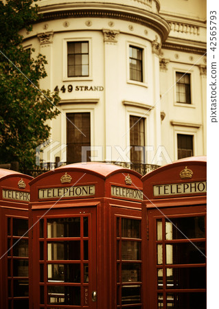 London Telephone box 42565793