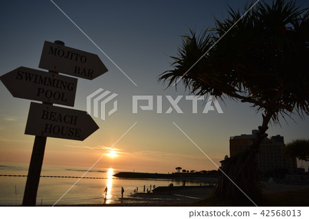 北谷海灘剪影 北谷海灘剪影 42568013