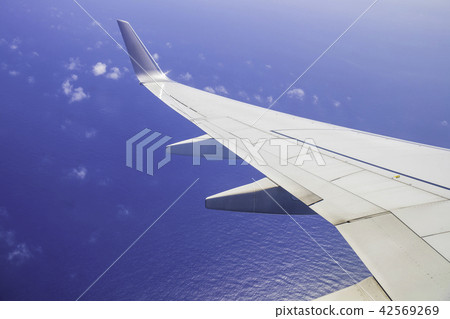 從飛機窗口的風景 42569269