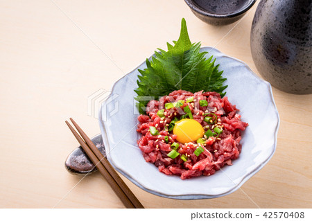 Horse meat Yukke Horse meat Yukke 42570408