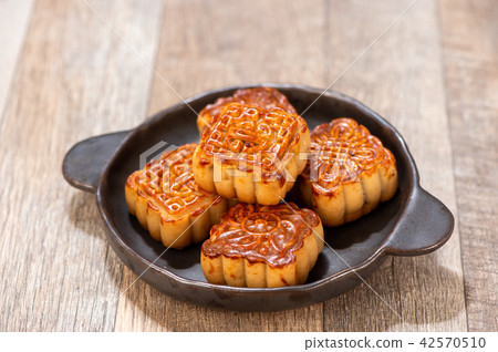 Mid-Autumn Festival Tsukimochi Dengyo 團圓 Award Moon Moon Festival Moon cake Geppei Moon Viewing Mid-Autumn Festival Tsukimochi Dengyo 團圓 Award Moon Moon Festival Moon cake Geppei Moon Viewing 42570510