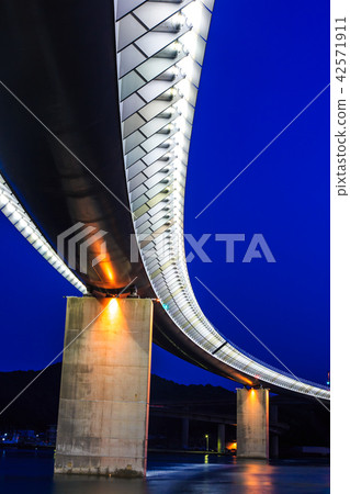 Beef Shire Haiya Bridge Light Up [Beef-deep in Amakusa City, Kumamoto Prefecture] 42571911
