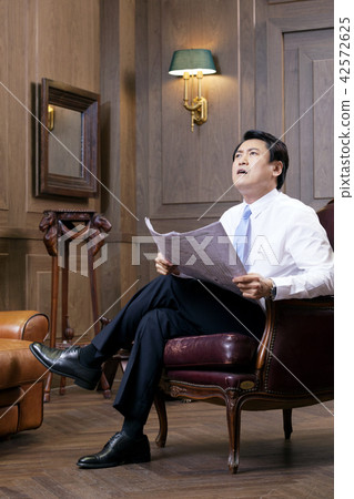Businessman, Business, CEO, President, Representative, Office, Office, Office, Company Businessman, Business, CEO, President, Representative, Office, Office, Office, Company 42572625