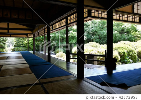 Haruyamaen Shinsakukaku在春天 42572955