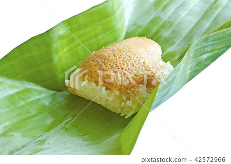 Thai custard in the banana leaf wrapped 42572966