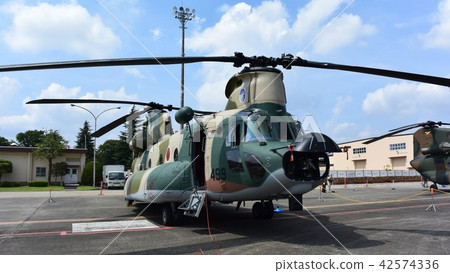 Air JSF的CH-47J運輸直升機 42574336