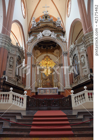 Basilica of San Petronio in Bologna, Italy 42575462