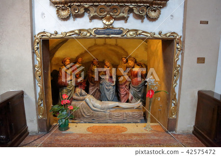 Basilica of San Petronio in Bologna, Italy 42575472