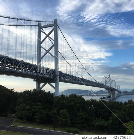 清晨瀨戶大橋 42575633