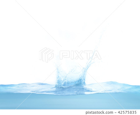 Realistic water splashes 42575835