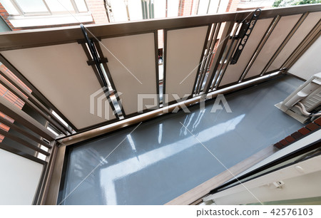 Apartment · Balcony image · Waterproof paint 42576103