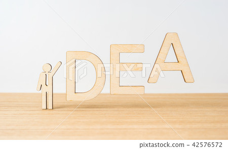 wooden word " idea " on wooden background wooden word " idea " on wooden background 42576572